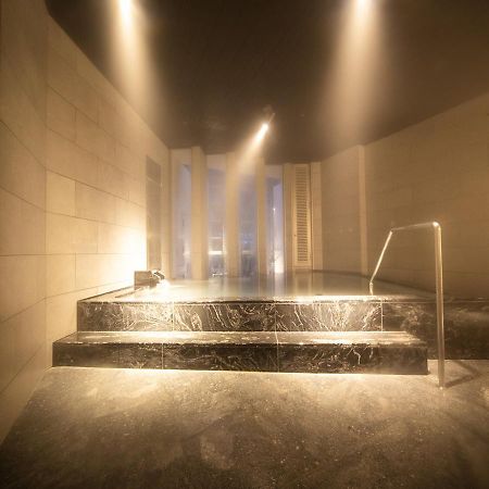 מלון Aizu Higashiyama Onsen Tsuki No Akari מראה חיצוני תמונה